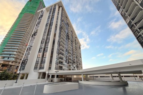 Condo in Miami, Florida, 1 bedroom  № 2393260 - photo 20