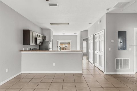 Apartment in Kissimmee, Florida 3 bedrooms, 148.27 sq.m. № 2207604 - photo 8