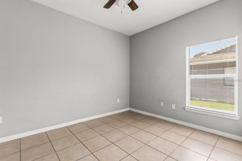 Apartment in Kissimmee, Florida 3 bedrooms, 148.27 sq.m. № 2207604 - photo 9