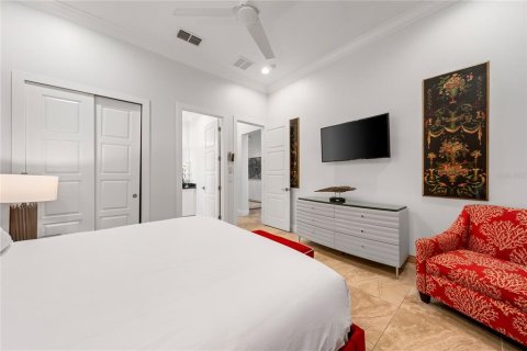 Casa en venta en Kissimmee, Florida, 11 dormitorios, 797.1 m2 № 2291786 - foto 22
