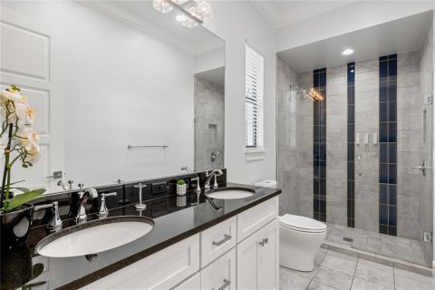 Casa en venta en Kissimmee, Florida, 11 dormitorios, 797.1 m2 № 2291786 - foto 26