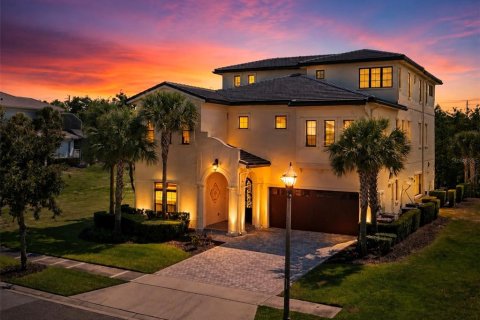 Casa en Kissimmee, Florida 11 dormitorios, 797.1 m2 № 2291786
