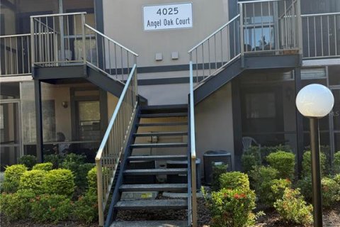 Condo in Tampa, Florida, 2 bedrooms  № 2197465