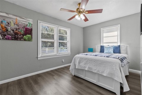 Casa en venta en Lutz, Florida, 4 dormitorios, 188.96 m2 № 2386557 - foto 16