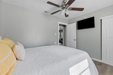 Casa en venta en Lutz, Florida, 4 dormitorios, 188.96 m2 № 2386557 - foto 14
