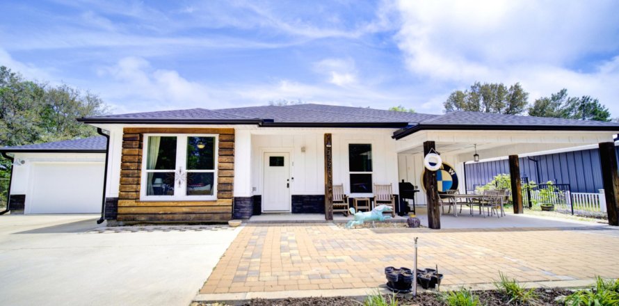 Villa ou maison à Navarre, Floride 3 chambres, 157.93 m2 № 559448