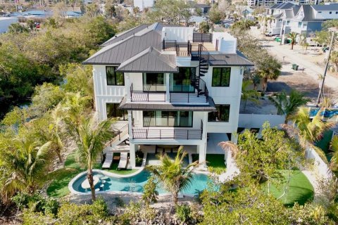Casa en Sarasota, Florida 9 dormitorios, 459.31 m2 № 2114018