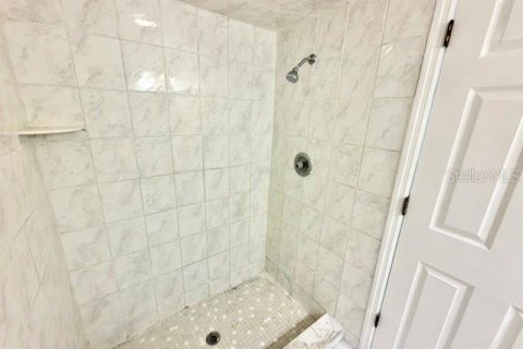 Touwnhouse à louer à Deltona, Floride: 3 chambres, 160.54 m2 № 2360517 - photo 11