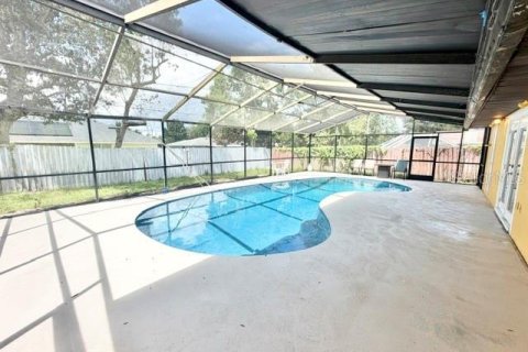 Touwnhouse à louer à Deltona, Floride: 3 chambres, 160.54 m2 № 2360517 - photo 14