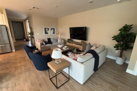 Casa en alquiler en Port Charlotte, Florida, 3 dormitorios, 188.96 m2 № 1907260 - foto 3