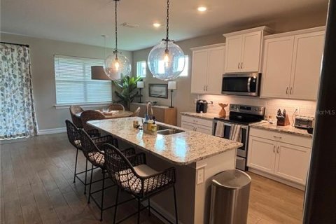 Casa en alquiler en Port Charlotte, Florida, 3 dormitorios, 188.96 m2 № 1907260 - foto 7