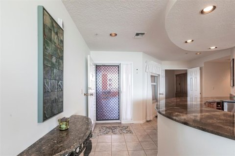 Condo in Bonita Springs, Florida, 3 bedrooms  № 1636682 - photo 23
