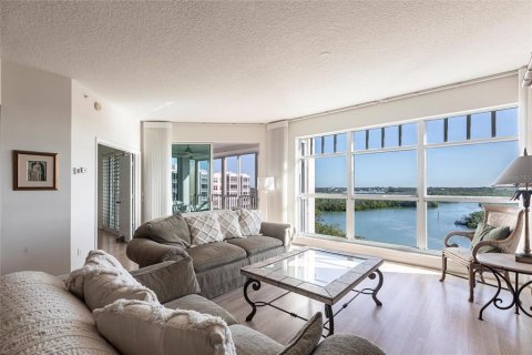 Condo in Bonita Springs, Florida, 3 bedrooms  № 1636682 - photo 14