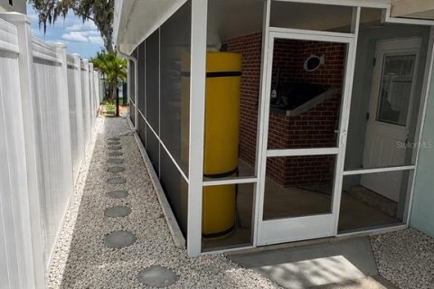 Villa ou maison à vendre à New Port Richey, Floride: 3 chambres, 191.29 m2 № 2212084 - photo 5