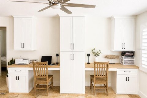 Villa ou maison à vendre à New Port Richey, Floride: 3 chambres, 191.29 m2 № 2212084 - photo 7