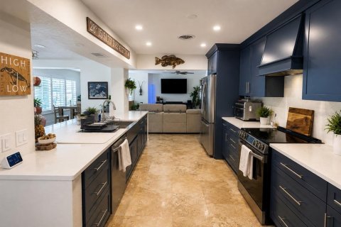 Villa ou maison à vendre à New Port Richey, Floride: 3 chambres, 191.29 m2 № 2212084 - photo 15