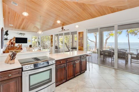 Купить виллу или дом в Ки-Ларго, Флорида 3 спальни, 188.13м2, № 1957320 - фото 13