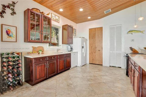 Купить виллу или дом в Ки-Ларго, Флорида 3 спальни, 188.13м2, № 1957320 - фото 14