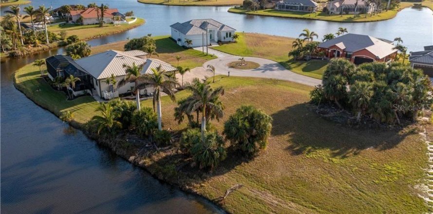 Land in Punta Gorda, Florida № 2210881