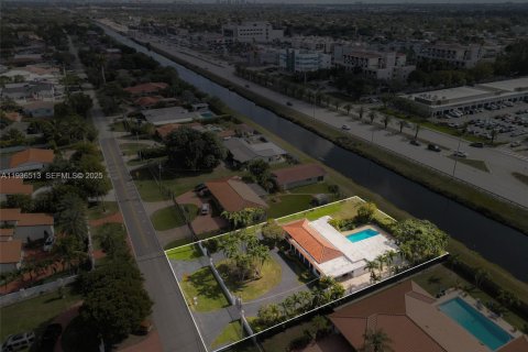 Купить земельный участок в Майами, Флорида № 1994795 - фото 8