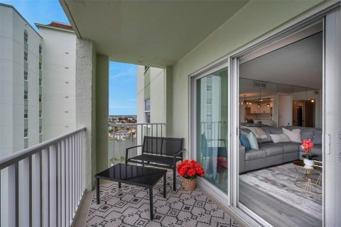 Condominio en venta en Saint Pete Beach, Florida, 2 dormitorios, 105.07 m2 № 2131686 - foto 29