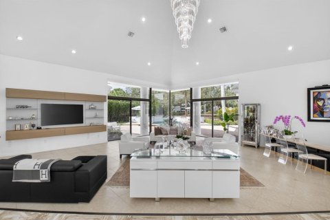 Casa en venta en Boca Raton, Florida, 3 dormitorios, 385.92 m2 № 2146242 - foto 4