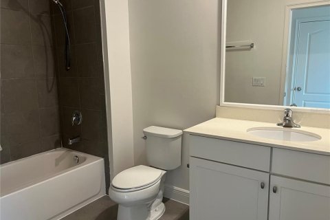 Touwnhouse à vendre à Orlando, Floride: 4 chambres, 190.08 m2 № 1918342 - photo 15