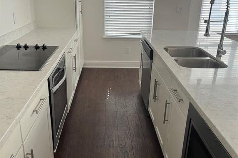 Touwnhouse à vendre à Orlando, Floride: 4 chambres, 190.08 m2 № 1918342 - photo 8