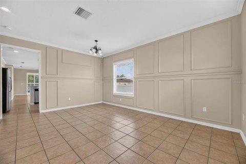 House in Lutz, Florida 4 bedrooms, 180.79 sq.m. № 2273139 - photo 4
