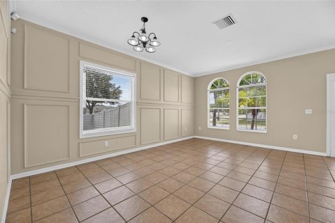 House in Lutz, Florida 4 bedrooms, 180.79 sq.m. № 2273139 - photo 7