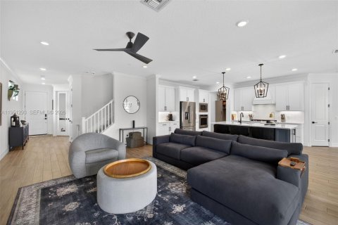 Casa en venta en Palm Beach Gardens, Florida, 4 dormitorios, 252.32 m2 № 2006158 - foto 16