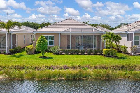 House in Venice, Florida 3 bedrooms, 202.71 sq.m. № 1622801 - photo 3