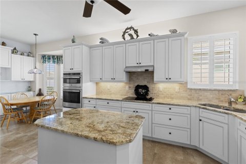 House in Venice, Florida 3 bedrooms, 202.71 sq.m. № 1622801 - photo 6