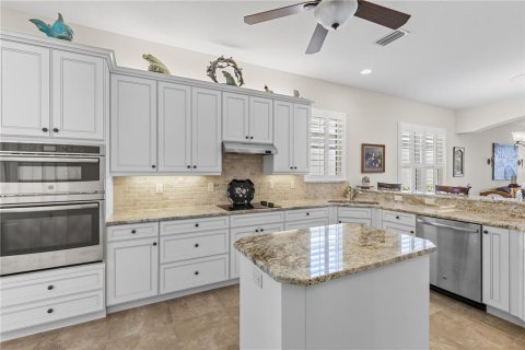 House in Venice, Florida 3 bedrooms, 202.71 sq.m. № 1622801 - photo 7