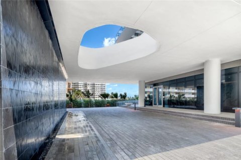 Condo in Hallandale Beach, Florida, 4 bedrooms  № 1865274 - photo 6