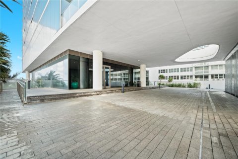 Condo in Hallandale Beach, Florida, 4 bedrooms  № 1865274 - photo 5