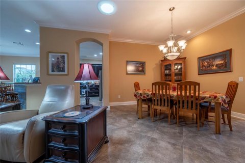 House in The Villages, Florida 4 bedrooms, 256.32 sq.m. № 2408711 - photo 20
