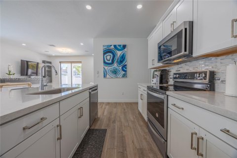 Casa en alquiler en Jupiter, Florida, 4 dormitorios, 234.86 m2 № 2009476 - foto 13