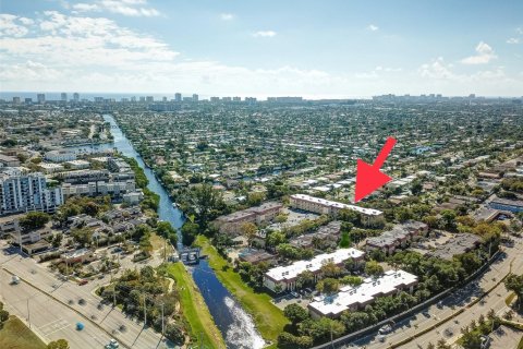 Condo in Pompano Beach, Florida, 2 bedrooms  № 1739192 - photo 21