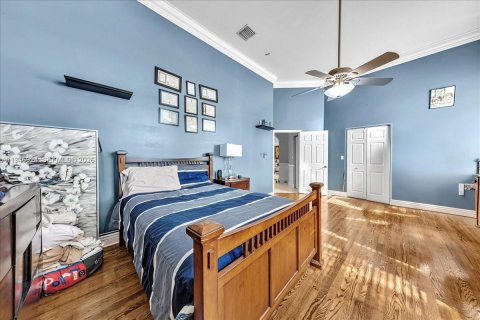 House in Davie, Florida 5 bedrooms, 384.24 sq.m. № 2003084 - photo 28