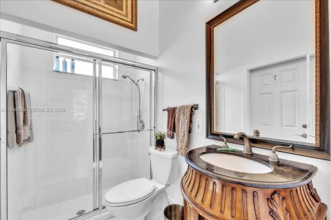 House in Davie, Florida 5 bedrooms, 384.24 sq.m. № 2003084 - photo 26