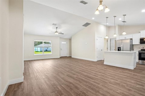 Villa ou maison à vendre à Ocala, Floride: 4 chambres, 162.67 m2 № 2330029 - photo 13