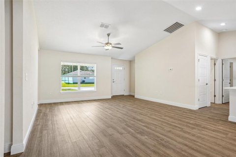 Villa ou maison à vendre à Ocala, Floride: 4 chambres, 162.67 m2 № 2330029 - photo 8