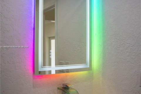 Купить виллу или дом в Майами, Флорида 3 спальни, 182.92м2, № 1972019 - фото 20