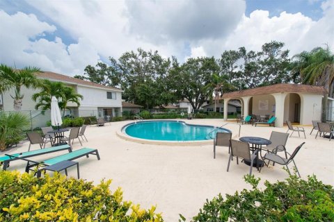 Townhouse in Clearwater, Florida 2 bedrooms, 79.25 sq.m. № 1767949 - photo 25
