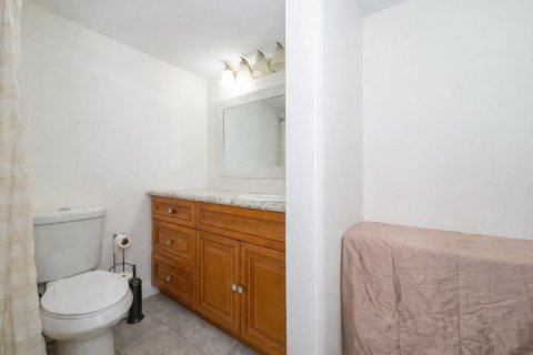 Condominio en venta en Coral Springs, Florida, 2 dormitorios, 97.55 m2 № 2154006 - foto 11