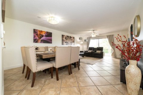 Condominio en venta en Coral Springs, Florida, 2 dormitorios, 97.55 m2 № 2154006 - foto 17