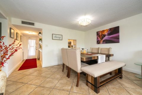 Condominio en venta en Coral Springs, Florida, 2 dormitorios, 97.55 m2 № 2154006 - foto 18