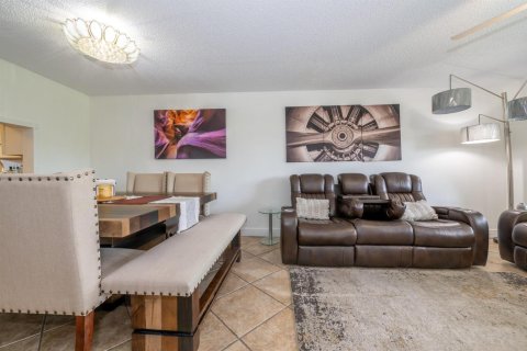 Condominio en venta en Coral Springs, Florida, 2 dormitorios, 97.55 m2 № 2154006 - foto 25