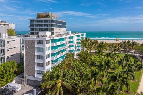 Condominio en venta en Miami Beach, Florida, 1 dormitorio, 59.46 m2 № 1999004 - foto 20